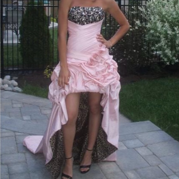 TONY BOWLS prom dress - Picture 2 of 7
